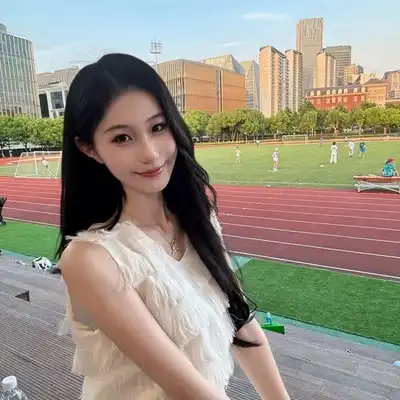 何云